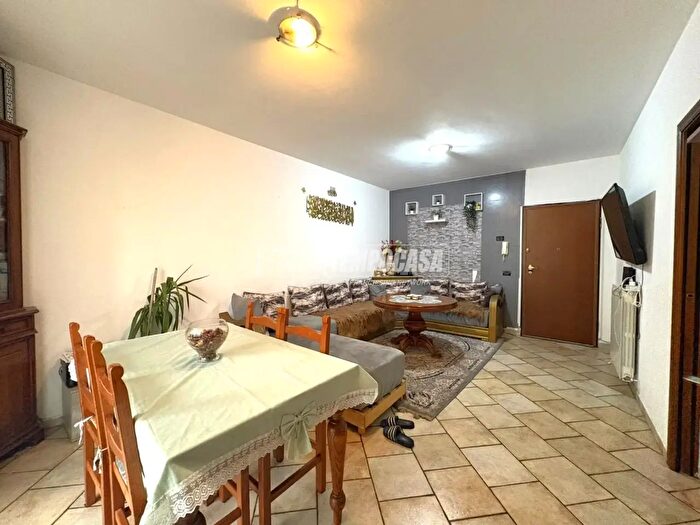 Appartamento trilocale in vendita in Via Statale, Fiorano Modenese