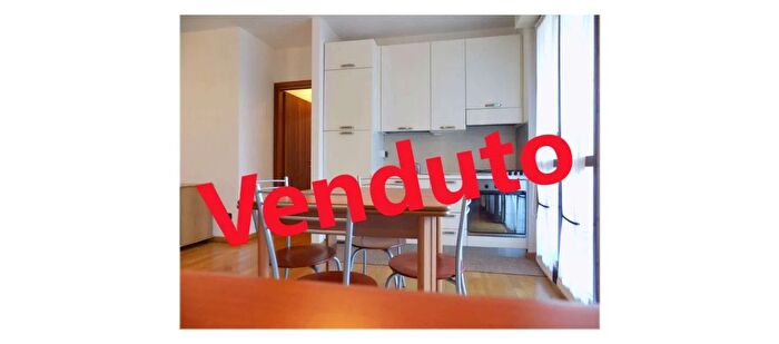 Appartamento bilocale in vendita in Viale dei Giardini Seregno, Seregno