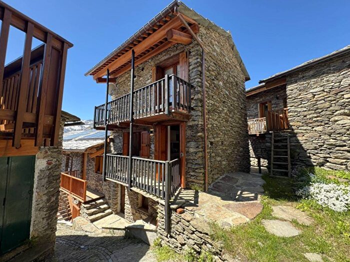 Casa bilocale in affitto in Frazione SantAntonio, Ostana