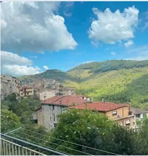 Appartamento trilocale in vendita in Via Monticello del Lago, Lenola