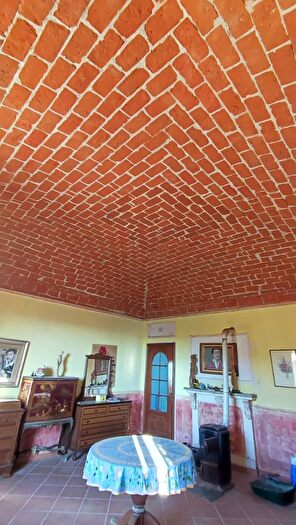 Casa con 5 locali in vendita in Via Doria, Alessandria