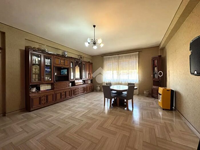 Appartamento quadrilocale in vendita in Viale Cannatello, Agrigento