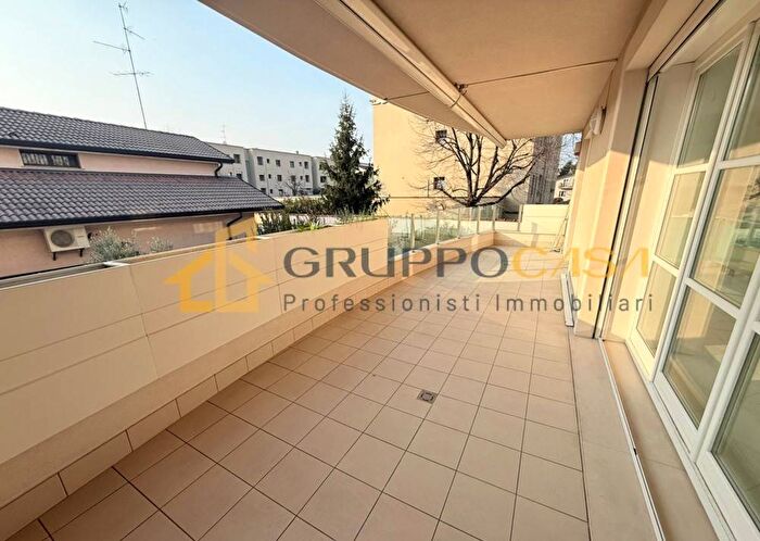 Appartamento trilocale in affitto in Via Gorizia, Centro, Cernusco sul Naviglio