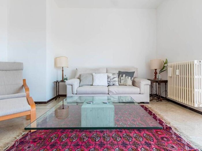 Appartamento con 5 locali in affitto in Via Pusiano, Parco Lambro, Milano