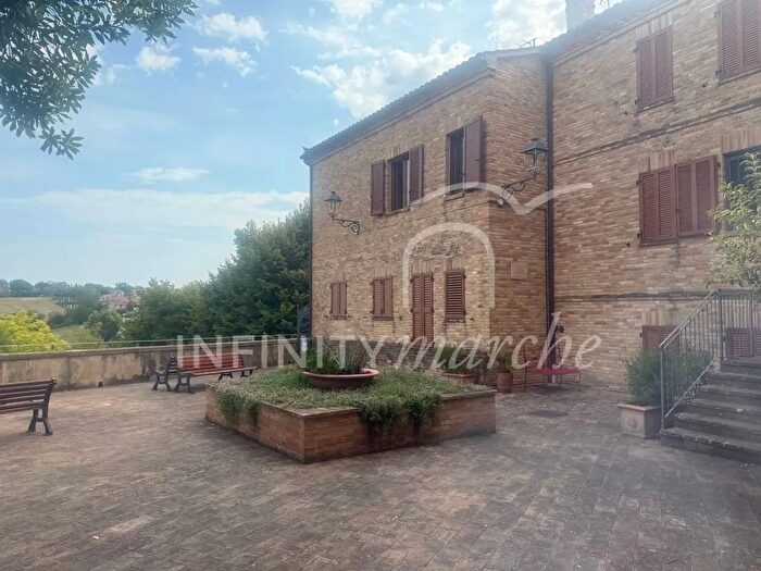 Casa trilocale in vendita in Via Mattatoio, Montecassiano