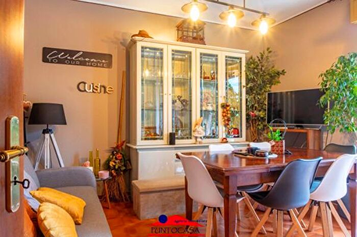 Appartamento trilocale in vendita in Via della Repubblica, Dronero