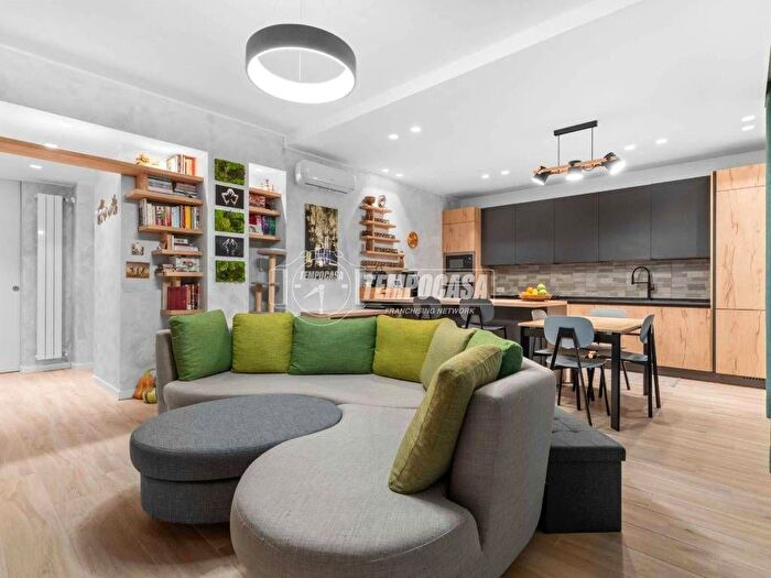 Appartamento trilocale in vendita in Milano