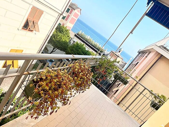 Appartamento con 5 locali in affitto in Via Giuseppe Mazzini Bogliasco, Bogliasco