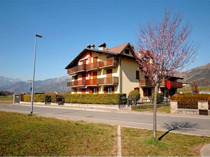 Appartamento bilocale in affitto in Via Colombera, San Lorenzo Di Rovetta, Rovetta