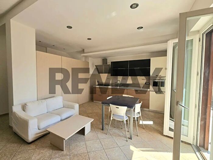 Appartamento quadrilocale in vendita in Via Loreto, Modica