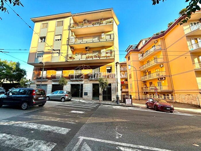 Appartamento con 5 locali in vendita in Via della Libertà, Portici