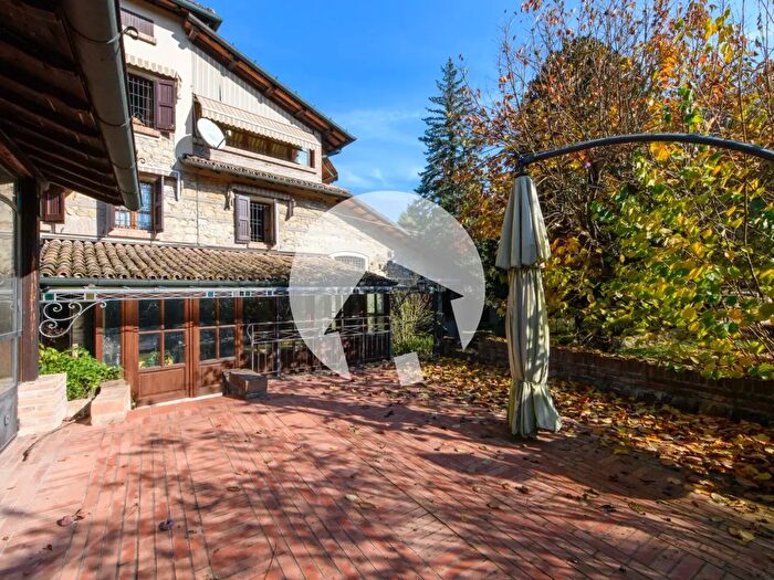 Casa con 18 locali in vendita in Via Motti, Albinea