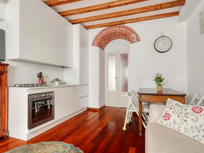 Appartamento monolocale in affitto in Largo La Foppa, Milano