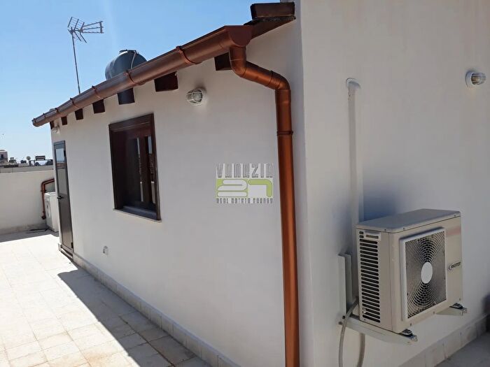 Appartamento monolocale in affitto in Avola