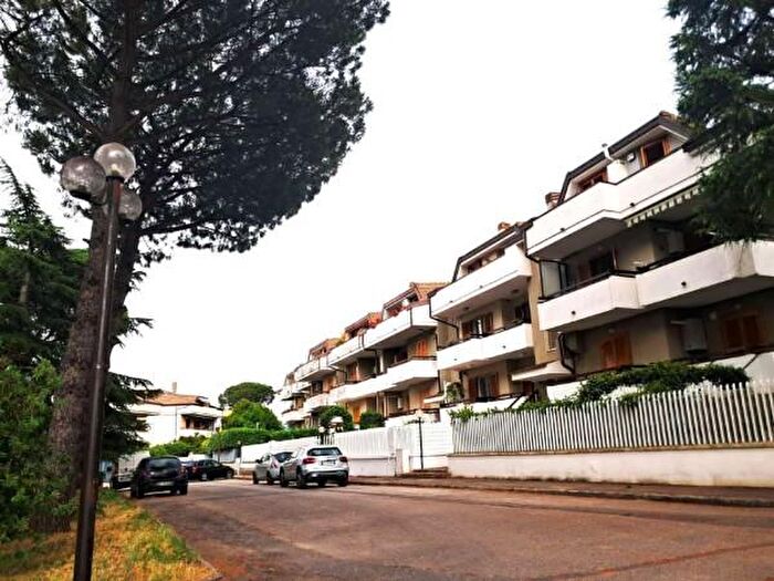 Appartamento con 6 locali in vendita in Via Aldo Moro Snc, Somma Vesuviana