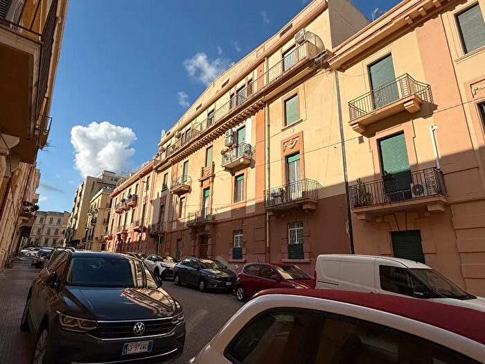 Appartamento trilocale in vendita in Via del Bufalo, Messina