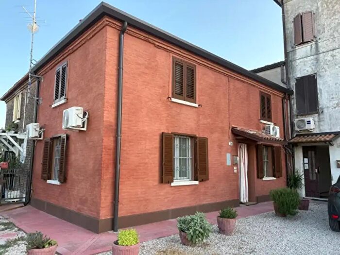 Casa quadrilocale in vendita in Ferrara