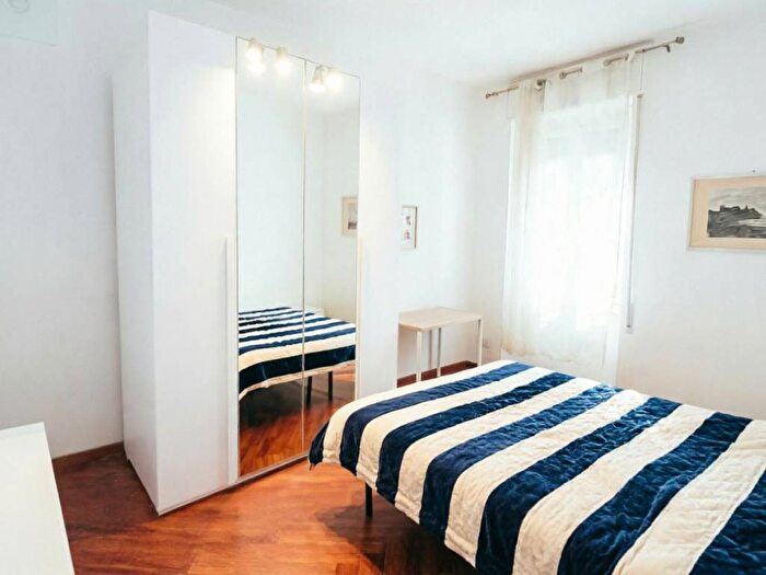 Appartamento bilocale in affitto in Via Biella, Famagosta, Milano