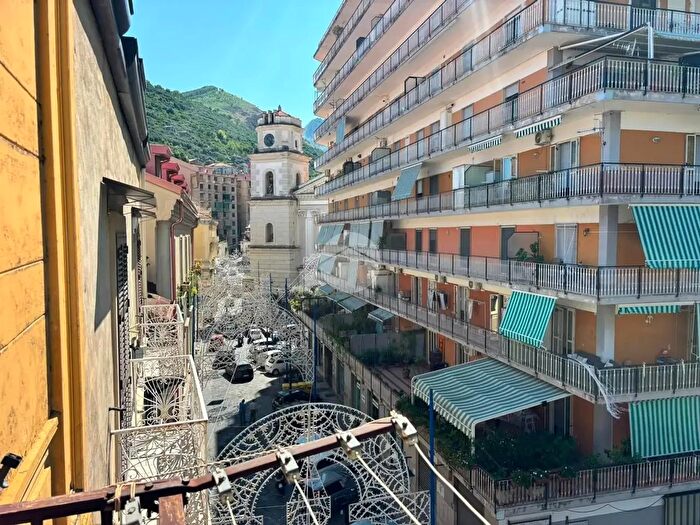 Appartamento trilocale in vendita in Via Pasquale Nastro, Gragnano