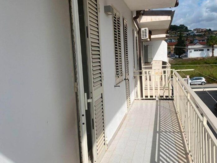 Appartamento con 5 locali in affitto in Via Agena, San Leone Villaseta Villaggio, Agrigento