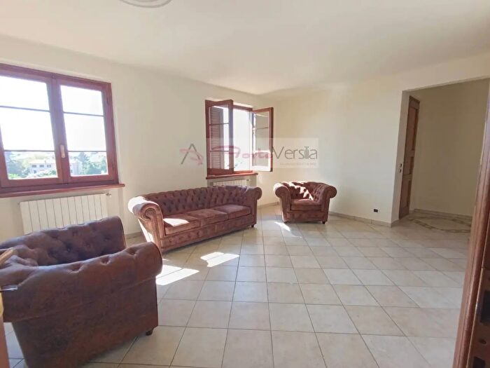 Casa con 10 locali in vendita in Sp, Pietrasanta
