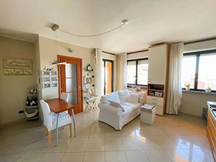 Appartamento bilocale in vendita in Piazza Vittorio Bellotti, Alessandria