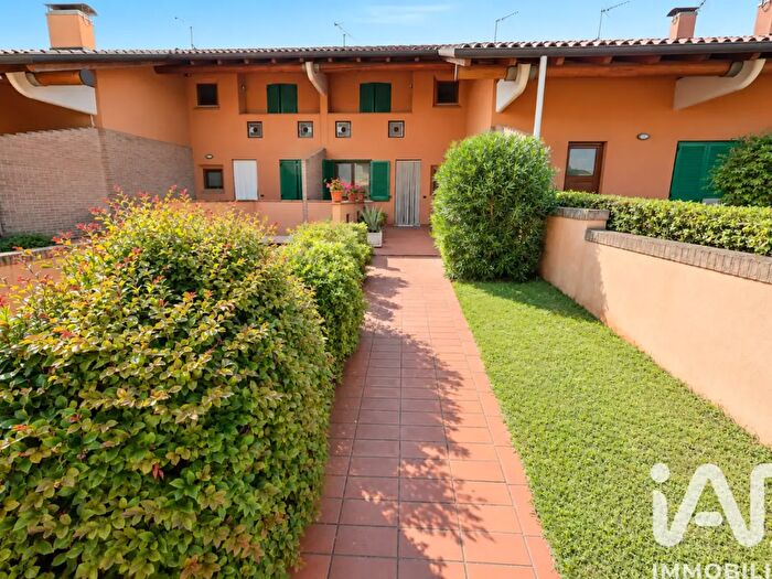 Casa con 7 locali in vendita in Via Michele Grassi, Guidizzolo