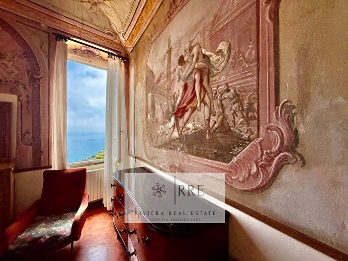 Appartamento con 5 locali in vendita in Frazione Rollo, Andora