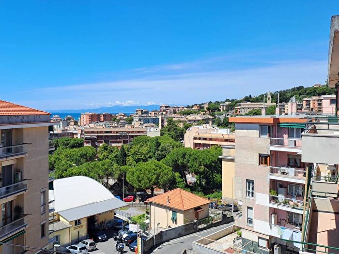 Appartamento quadrilocale in affitto in Sestri Ponente, Genova