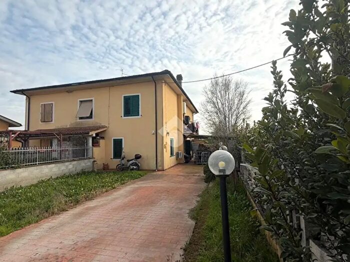 Casa con 5 locali in vendita in Via Castellonchio, San Miniato