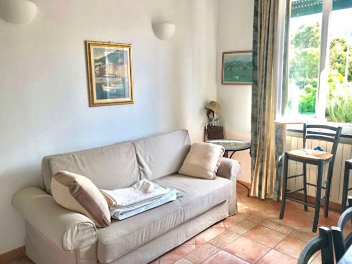 Appartamento bilocale in affitto in via Fioria, San Michele di Pagana, Rapallo