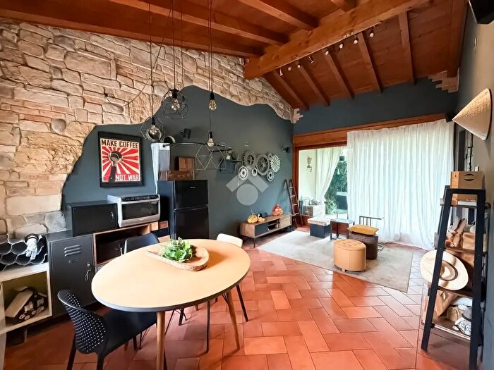 Appartamento bilocale in vendita in Via Giacomo Leopardi, Passirano