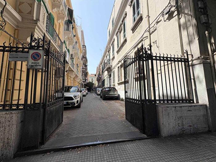 Appartamento trilocale in affitto in Piazza Duomo, Centro Storico, Messina