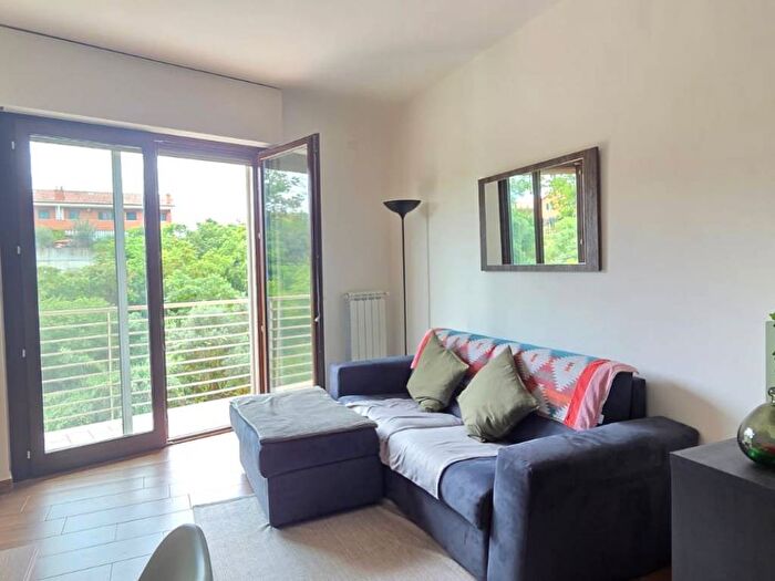 Appartamento trilocale in affitto in Via Giuseppe Gabrieli, Ottavia, Roma