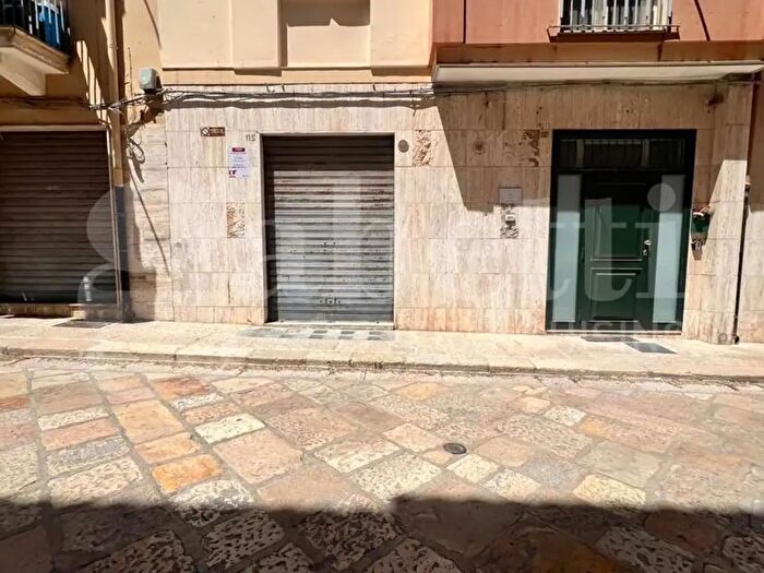Appartamento monolocale in vendita in Via Municipio, Barletta