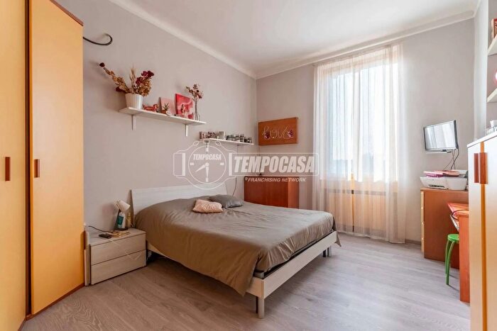 Appartamento bilocale in vendita in Viale Cassala, Milano