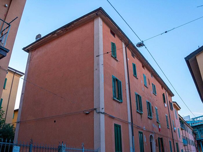 Appartamento bilocale in affitto in Via Porrettana, Saragozza fuori Porta, Bologna