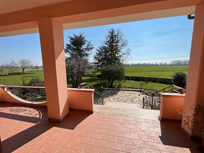 Casa con 6 locali in vendita in Gonzaga