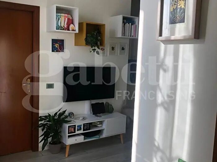 Appartamento bilocale in affitto in Via Watt, Milano