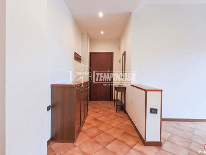 Appartamento con 5 locali in vendita in Via Emilia Levante, Mazzini Fossolo, Bologna