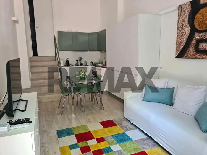 Appartamento bilocale in affitto in Viale Campania, Milano