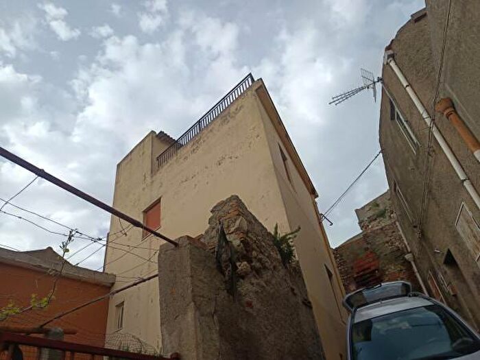 Casa trilocale in vendita in Via Fontana, Valdina