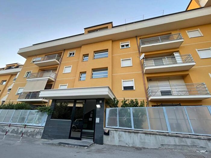 Appartamento quadrilocale in vendita in Via Piersanti Mattarella Caltanissetta, Caltanissetta