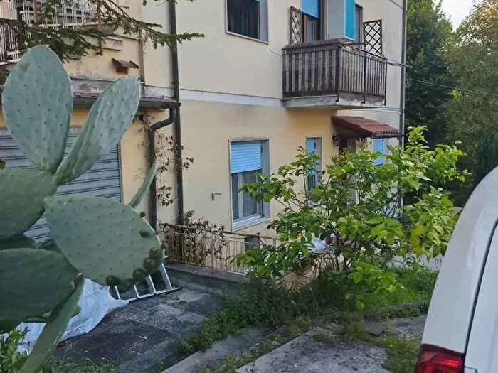 Appartamento quadrilocale in vendita in Collesalvetti