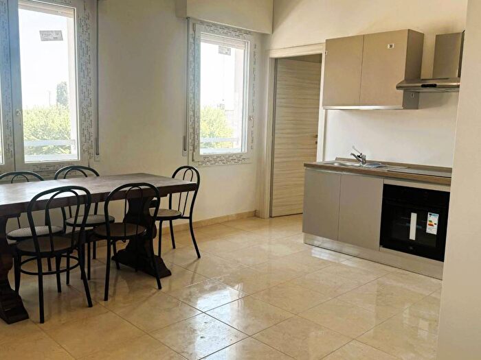 Appartamento bilocale in affitto in Viale Don Giovanni Minzoni, Sissa, Sissa Trecasali
