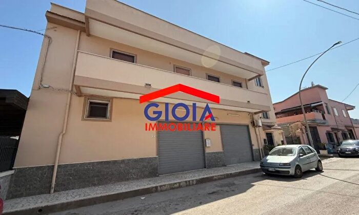 Appartamento in vendita in Via San Giacomo Mondragone Campania, Mondragone