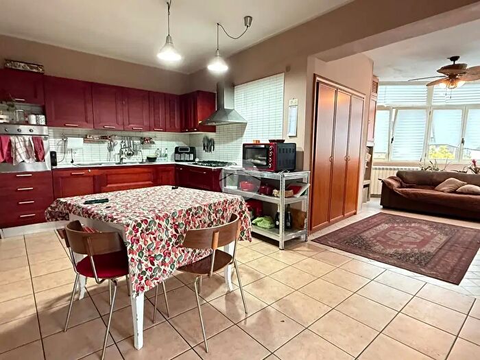 Appartamento con 5 locali in vendita in Via degli Oleandri, CoriglianoRossano