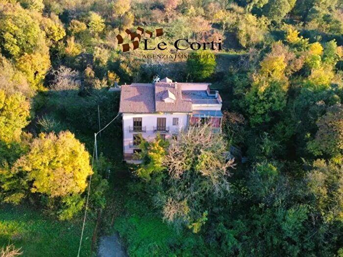 Casa quadrilocale in vendita in Lonigo