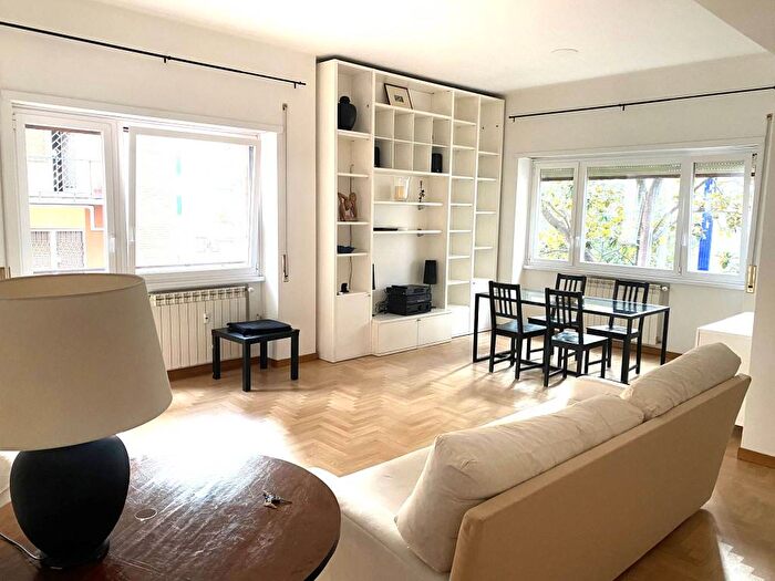 Appartamento bilocale in affitto in Via Francesco Borgatti, Fleming, Roma