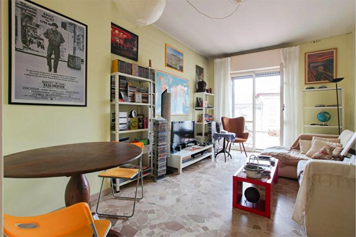 Appartamento trilocale in vendita in Barlassina Corso Milano, Barlassina